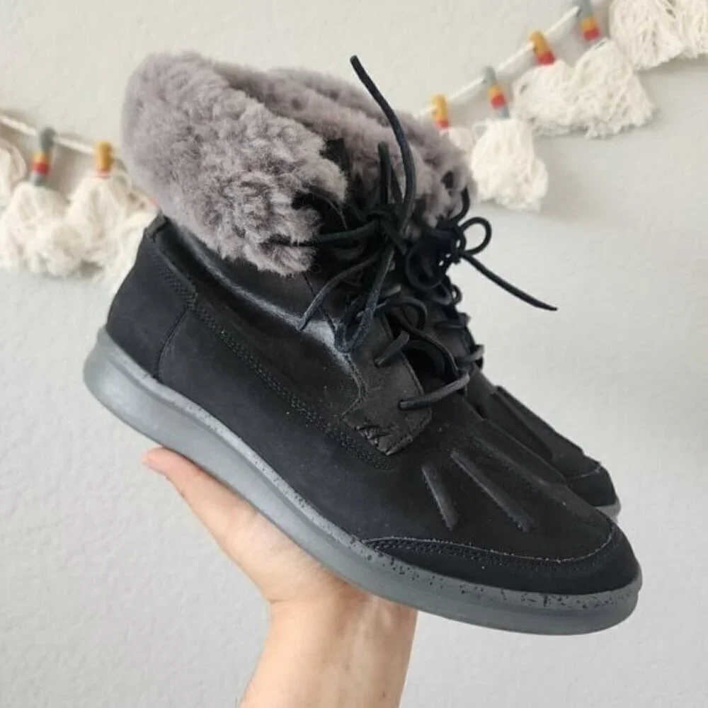 UGG Roseok Black Leather Waterproof Sherpa Treadlite Comfort Boots Outdoor 8 Men